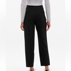 Athleta Women’s Endless Pant in Black